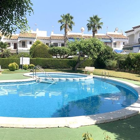 Lagovista45 Torrevieja Extérieur photo